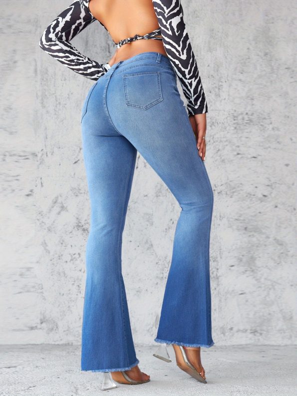 b049c807e50849afb3ed3b28759bfaeb-goods